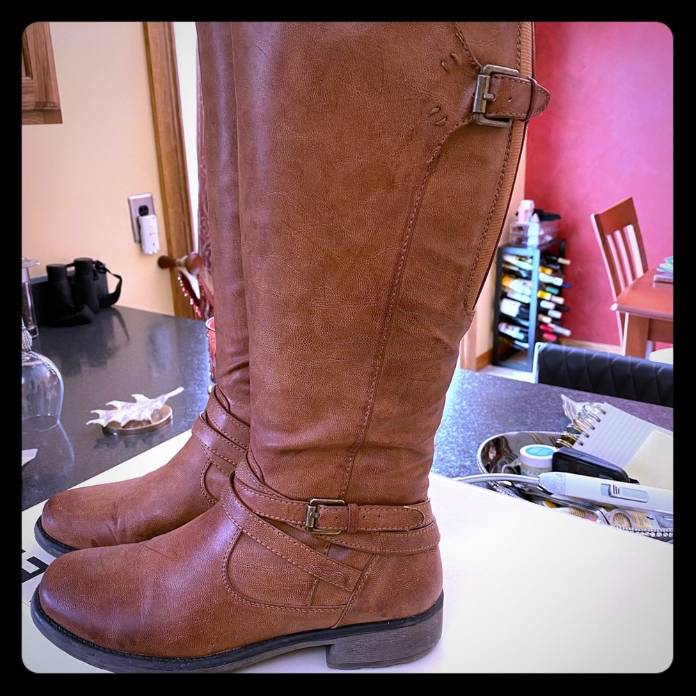 Brown/cognac Riding Boots size 9 Bare Traps